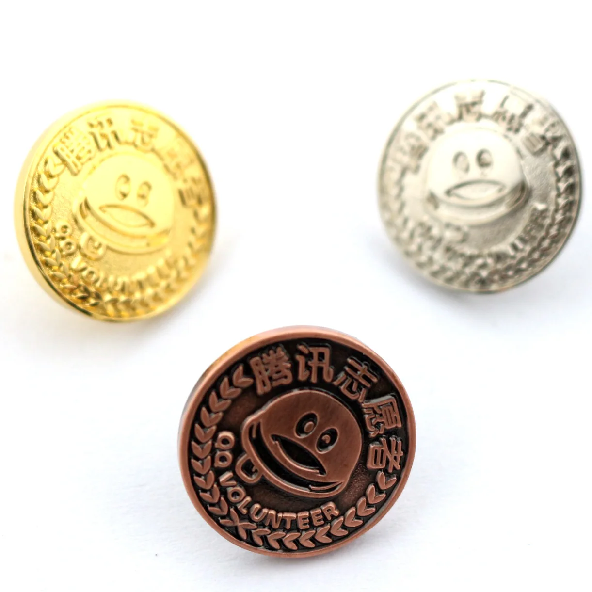 
free design OEM metal crafts badge manufacture popular gifts plate 