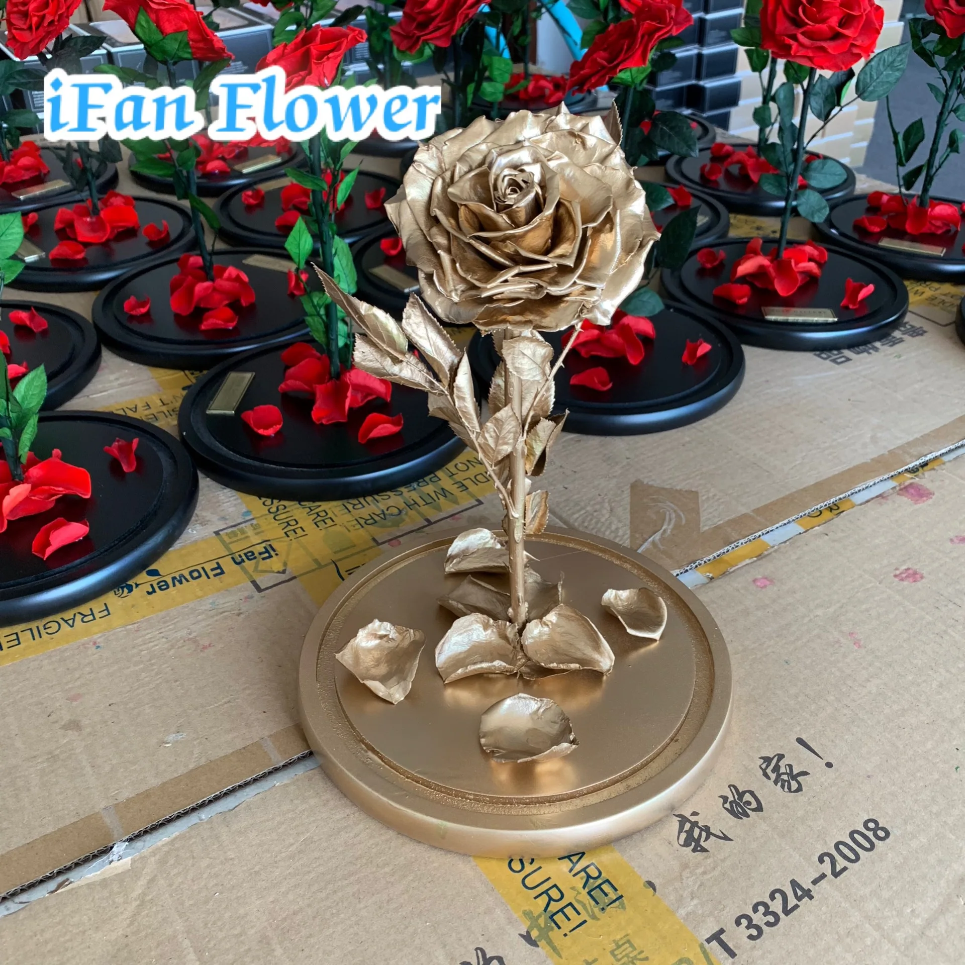 Beautiful UNITED ARAB EMIRATES flag real preserved roses eternal rose wholesale