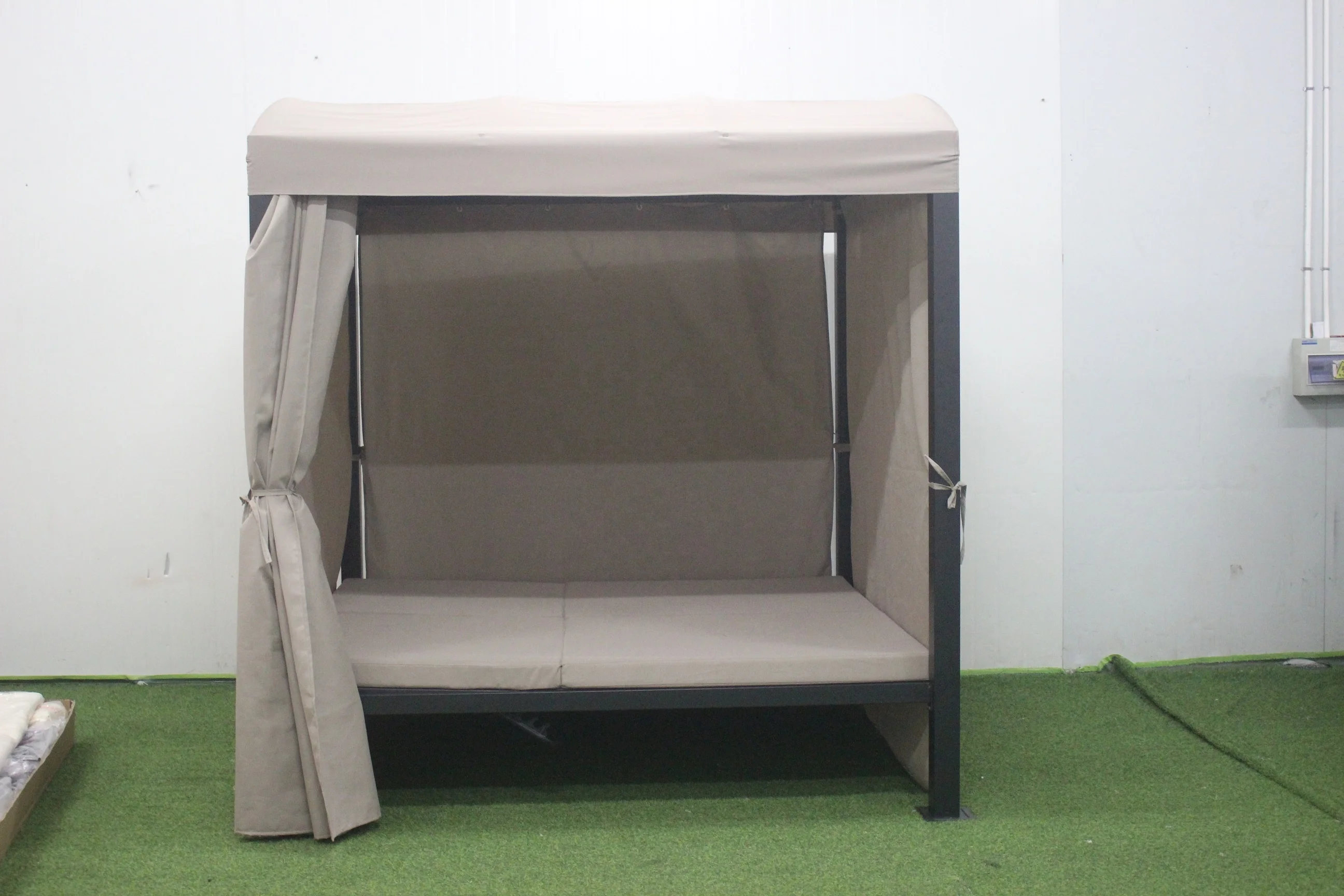 Convertible Outdoor Gazebo Bed Curtains Stainless Steel Pergola Arbours Coated Porch Backyard Garden Sunbathing