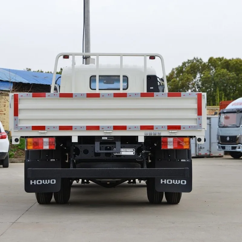 Легкий грузовик Haowo 140 лошадиных сил 3 85 метр полуплатный легкий Isuzu Euro