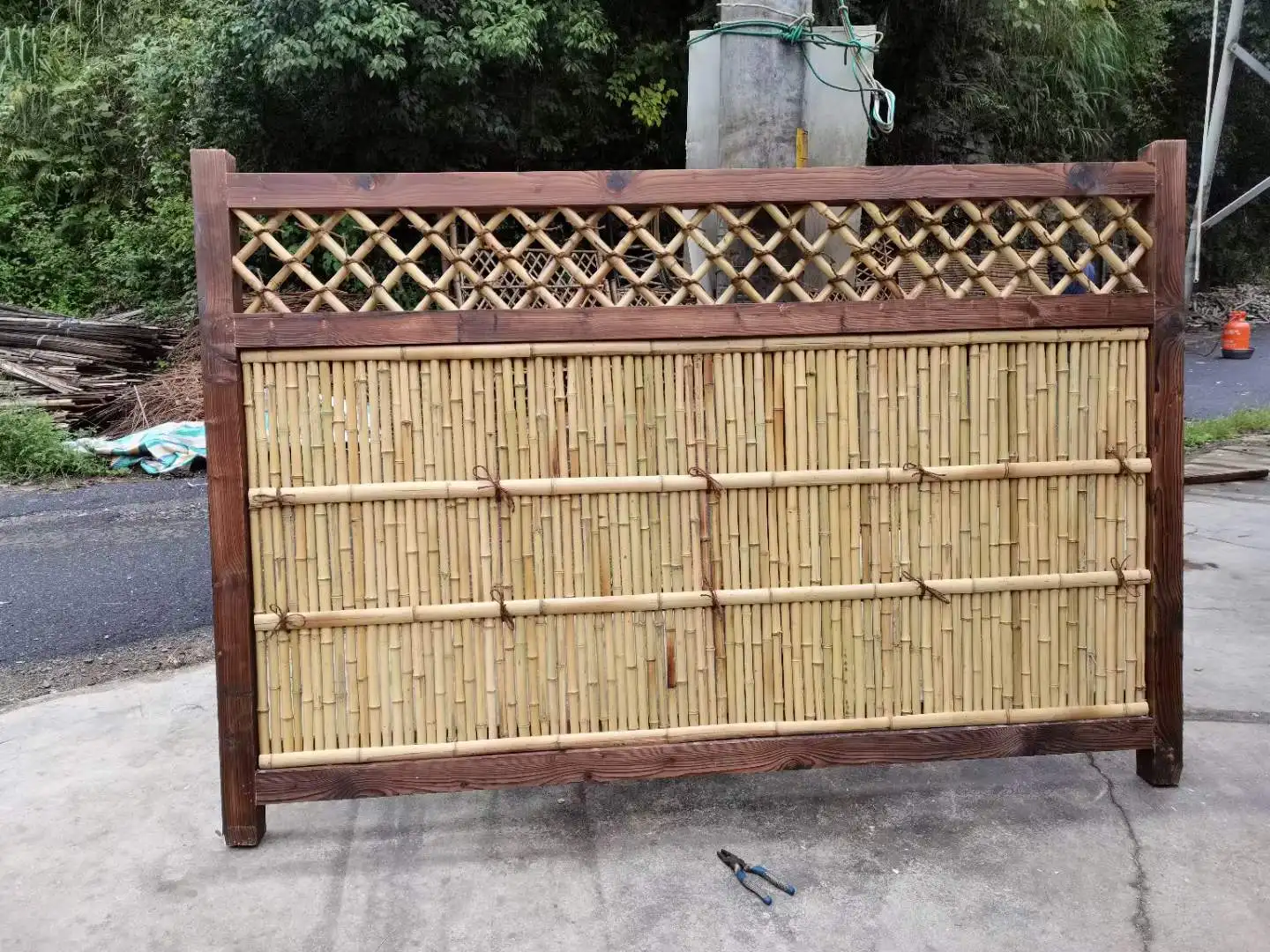 Bamboo Fence 1.jpg