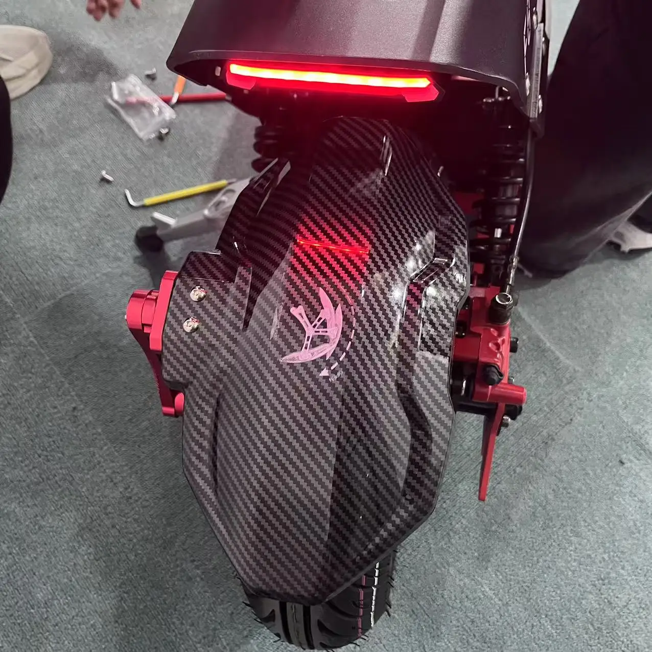 Geofought 72V 15000W 60Ah F8 E Scooter 90-180A Controller Offroad Fastest 120Km 140Km 70-90Mi Scoter Electric Scooter Adults