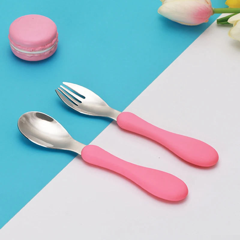 Plastic case with silicone hot handle holder  stainless steel fork and spoon cutlery  set easy  to carry