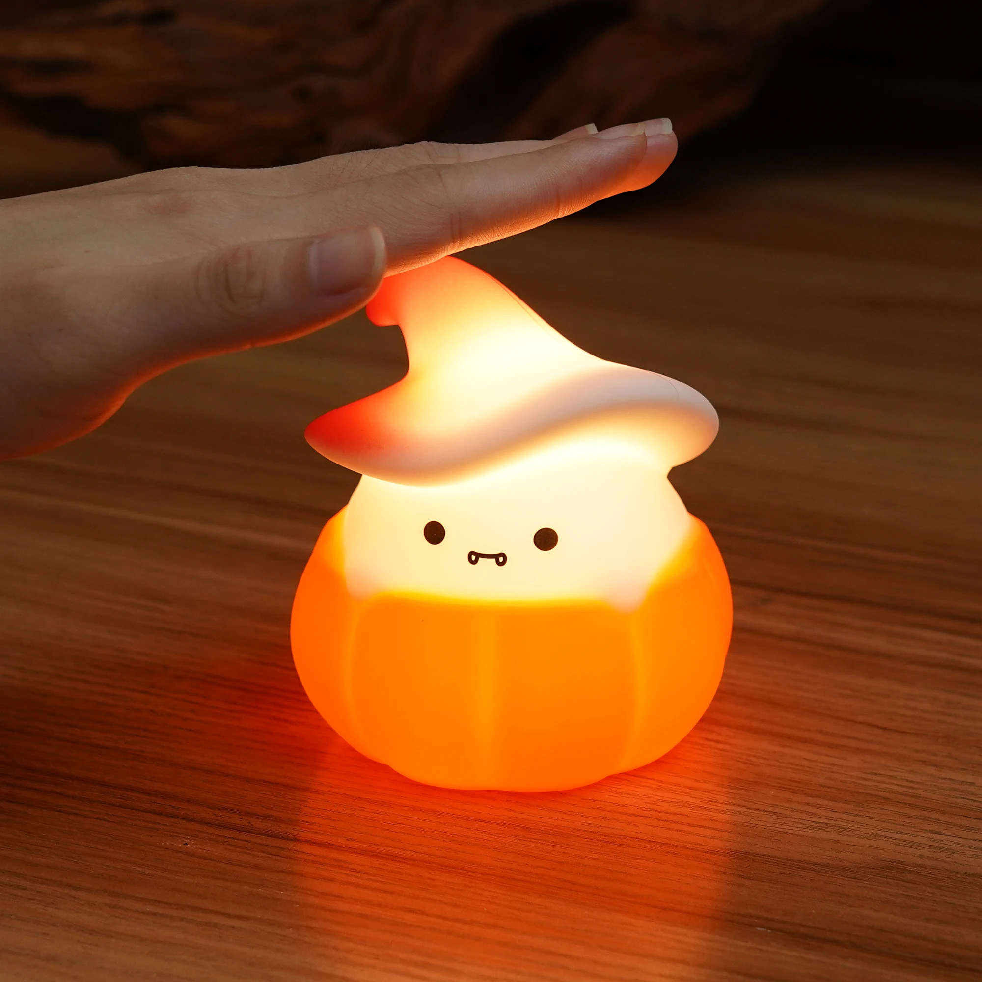 Halloween Best Quantity Gift Small LED Night Light Rechargeable Silicone Sleep Lamp Baby Room Mini Switch Application Bedroom