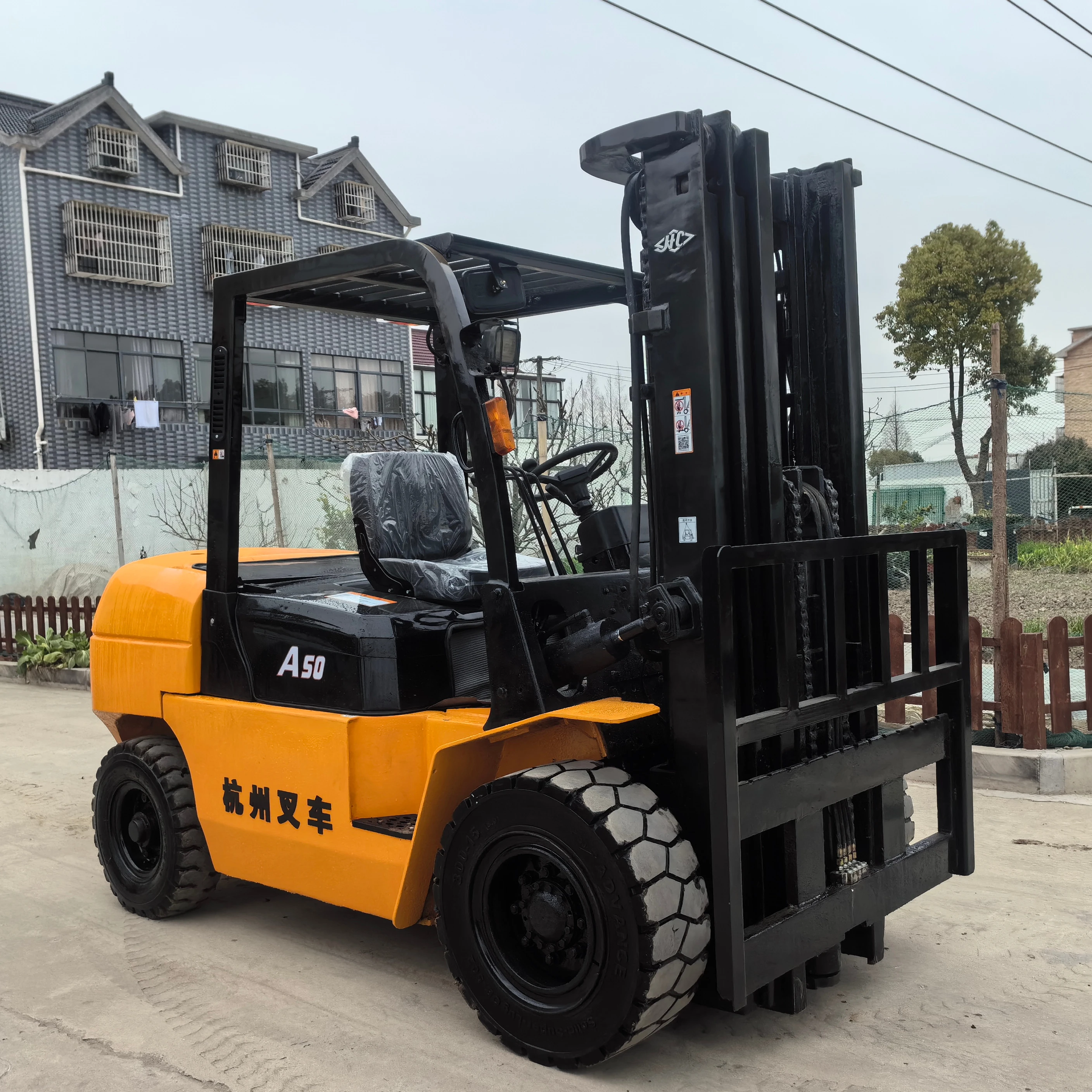 Good price Three masts hoist 5 meters Used Forklift Hangcha A50 second-hand forklift hangcha a50 for you