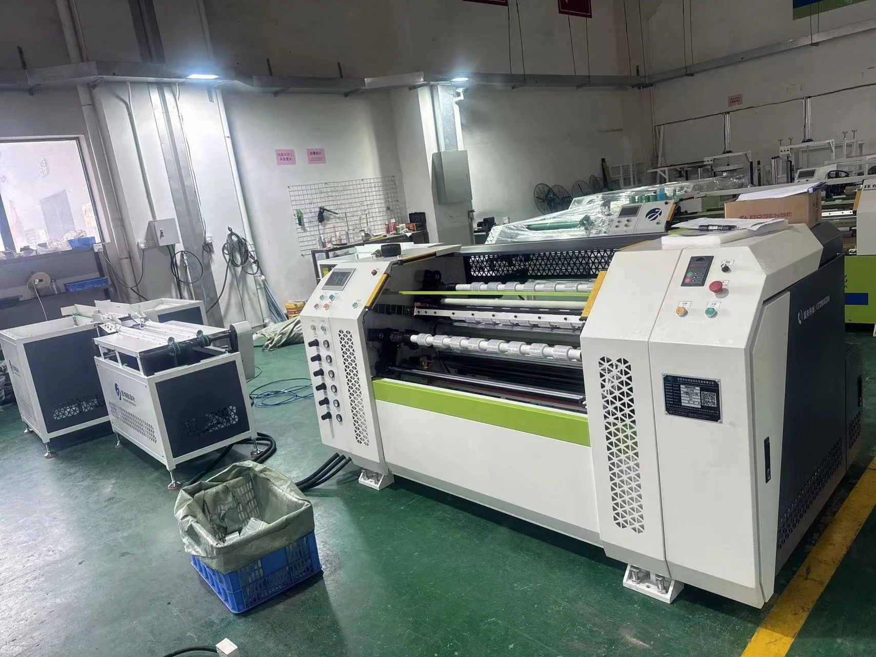 PVC Film Automatic Slitting Machine lldpe film stretch film slitter+ automatic piping machine