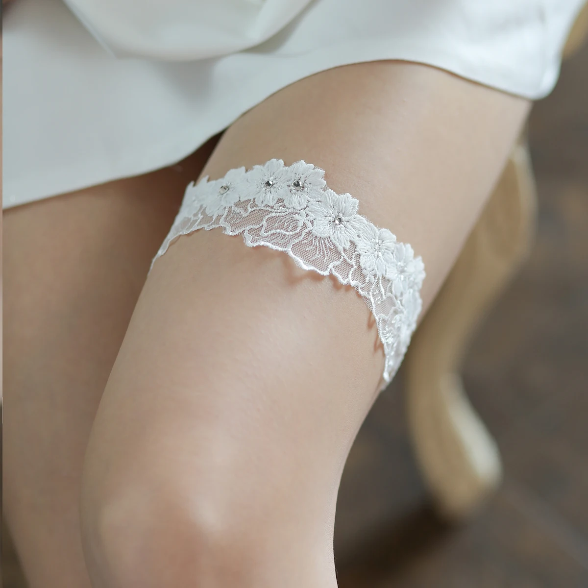 LR032 Exquisite Wedding Bridal Garter Lace Crystal Beading High Elastic Band Brides Bridesmaid Leg Ring Women Small Gifts