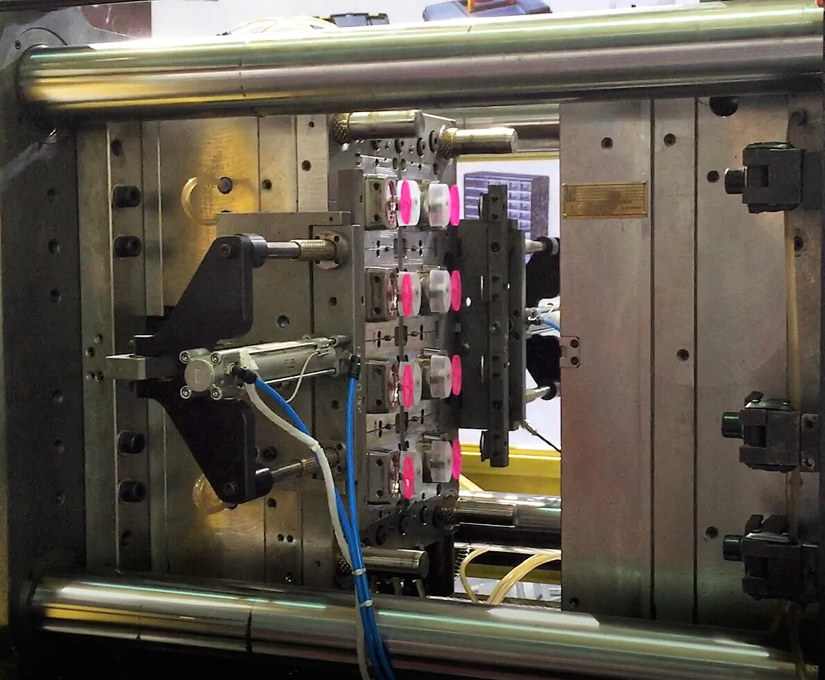 Automatic servo horizontal desktop injection Molding Machine plastic PE PPR PVC Fittings