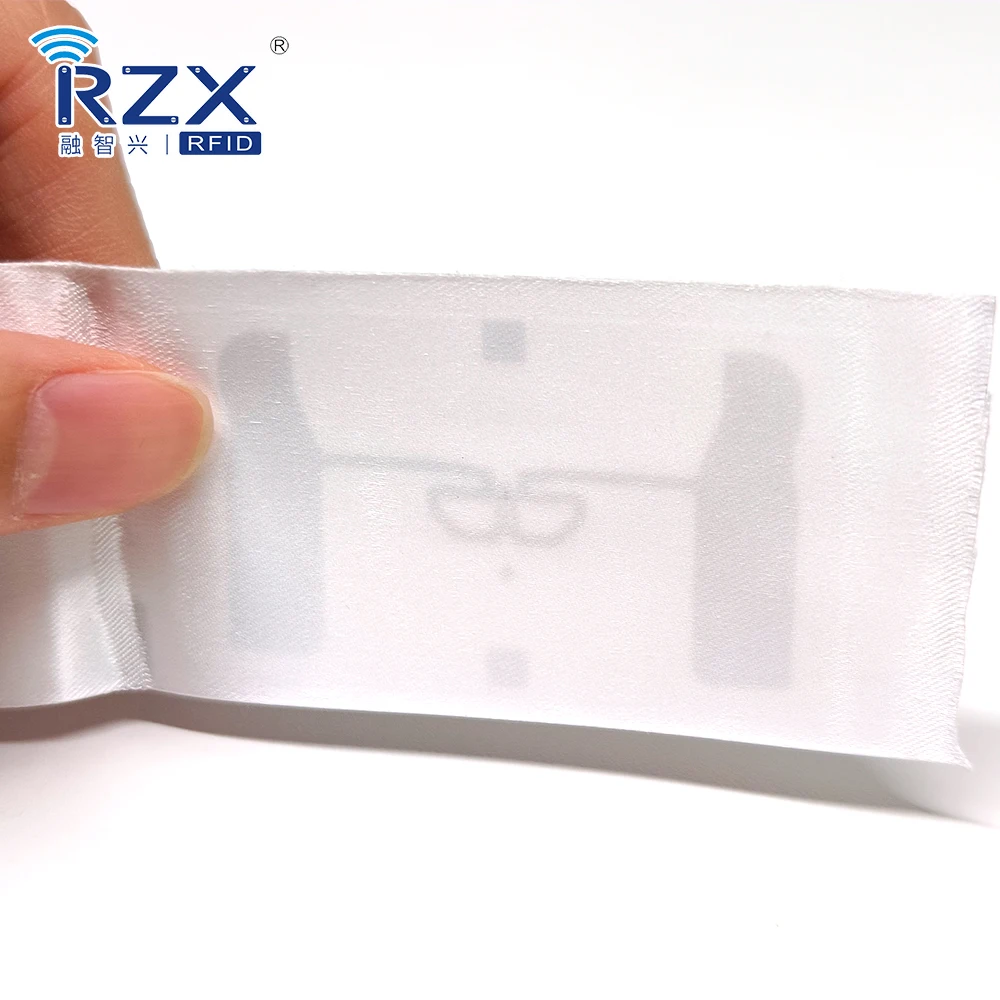 Long Reading 860-960MHz Apparel Management Customized UHF Garment Washable Labels Flexible fabric textile RFID Care Tags label