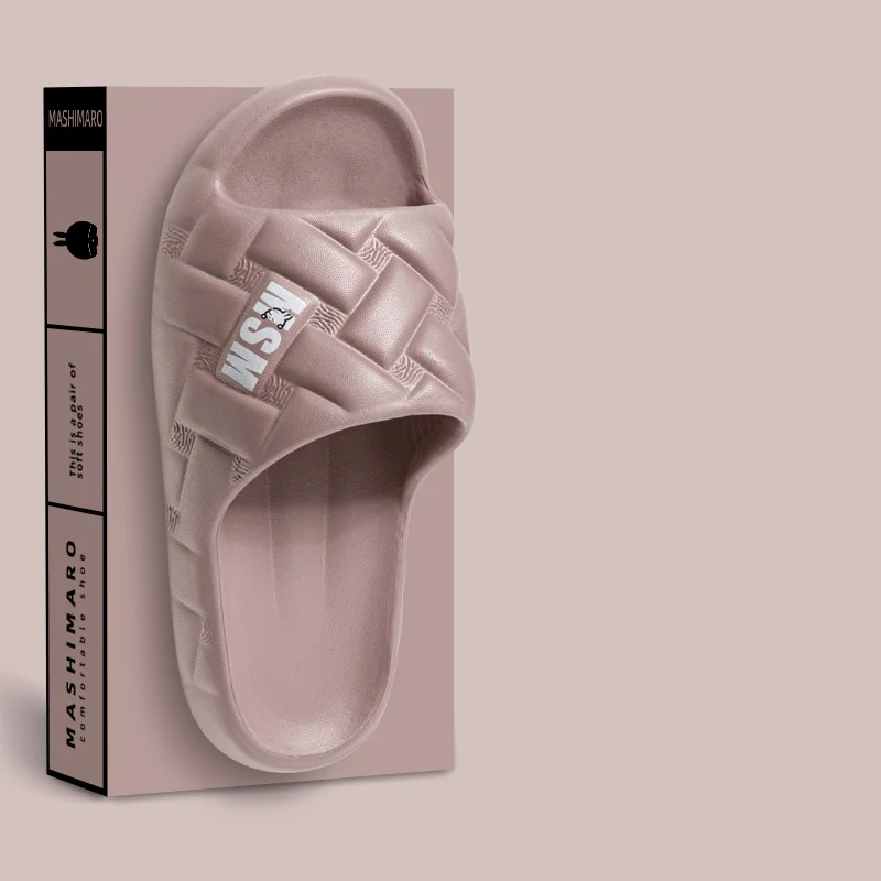 Wholesale slippers. Slippers that can be customized with icons. Thick-soled slippers suitable for home and bathroom use.