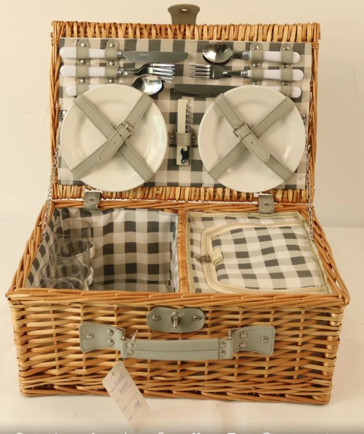 Exquisite Outdoor Dining Picnic Gear Collection
