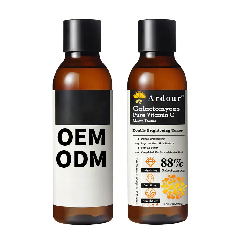 Skin Brightening Moisturizing and Refreshing  korean Daily Vitamin C Face Toner for Skin Brightening Pure Vitamin C Glow Toner