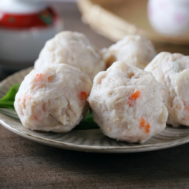 
High quality oem food supplier frozen hand made scallop & shrimp fish ball for hotpot 300g 