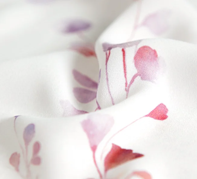 Factory Supply Woven Polyester Chiffon Printing Fabric Flower Pattern Spring Summer Women Fashion Digital Printing Fabric