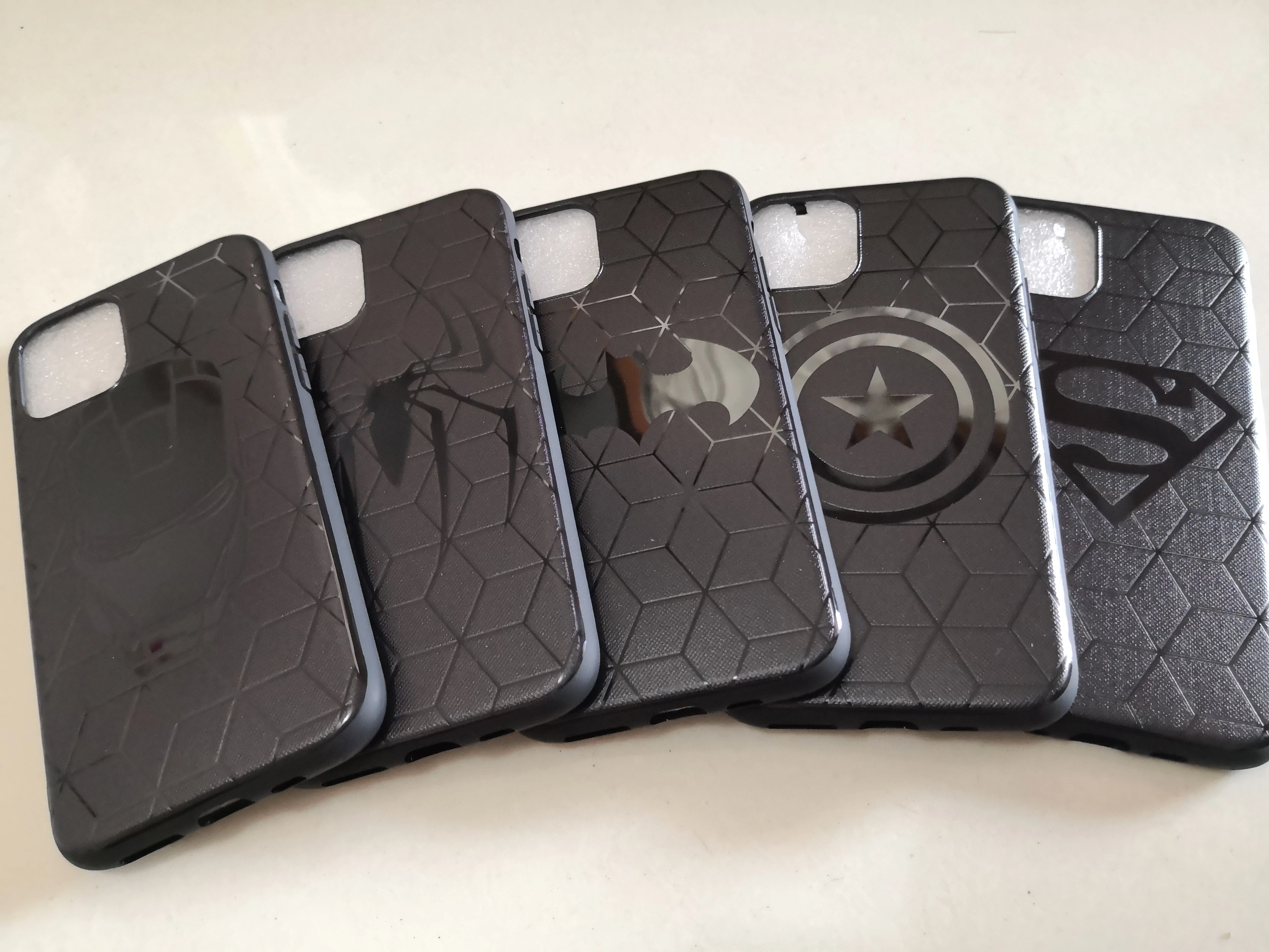 Various models of cool Marvel silicone mobile phone case, anti-fall