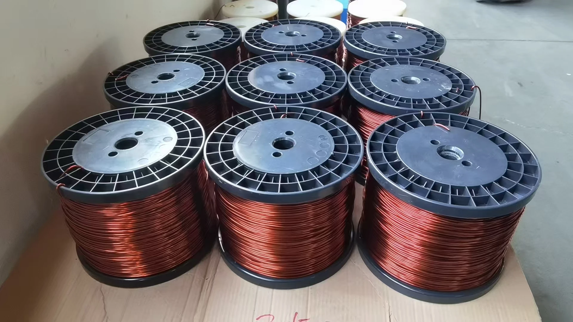 High Quality copper rewinding round wire 1.0mm 1.05mm 1.2mm 1.25mm DIN 160 200 250 spool  Enameled Copper Wire