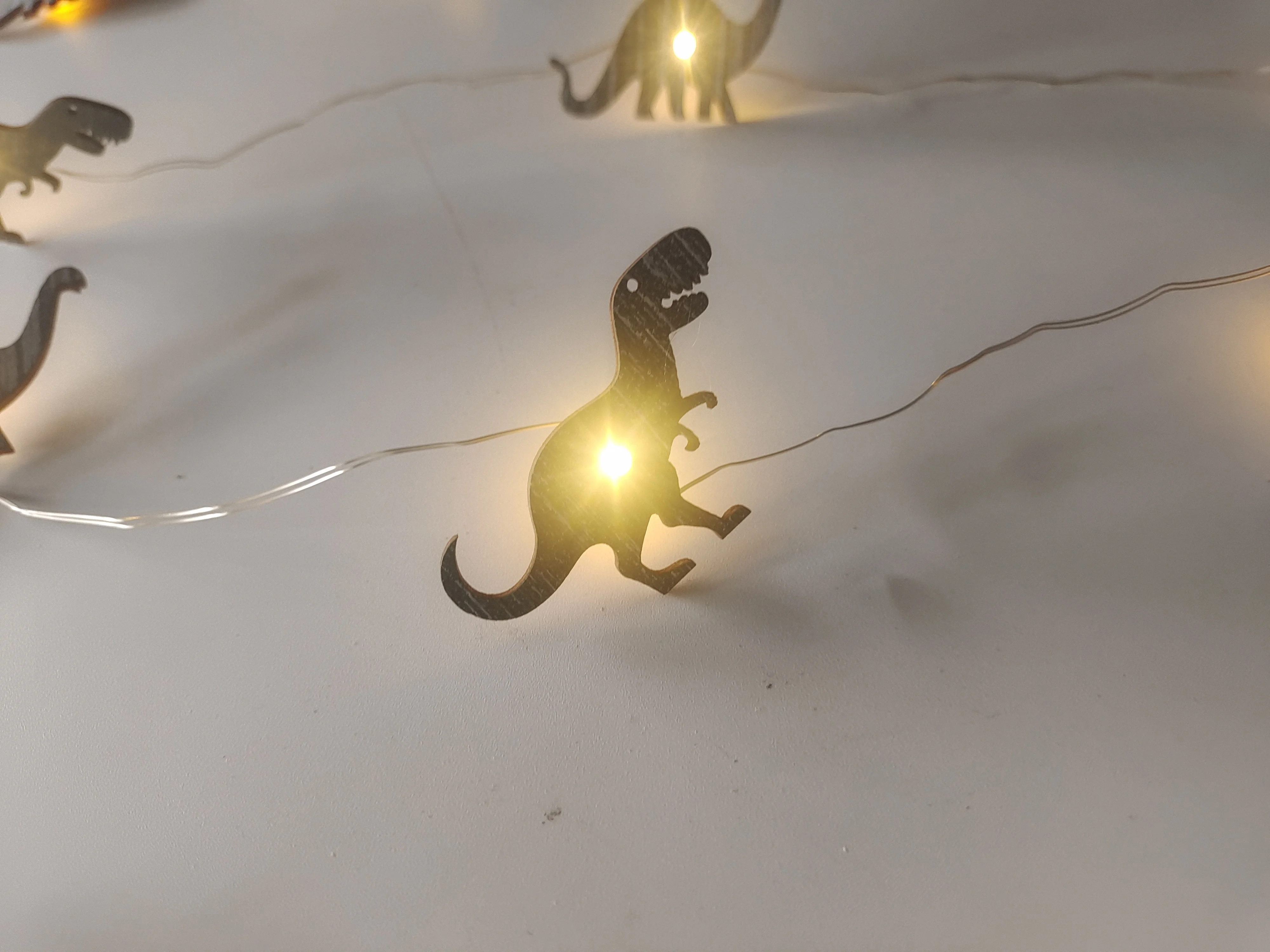 Hot Sale Room Battery Operated String Led Strip Light Dinosaur Decor Indoor Christmas Party Lights