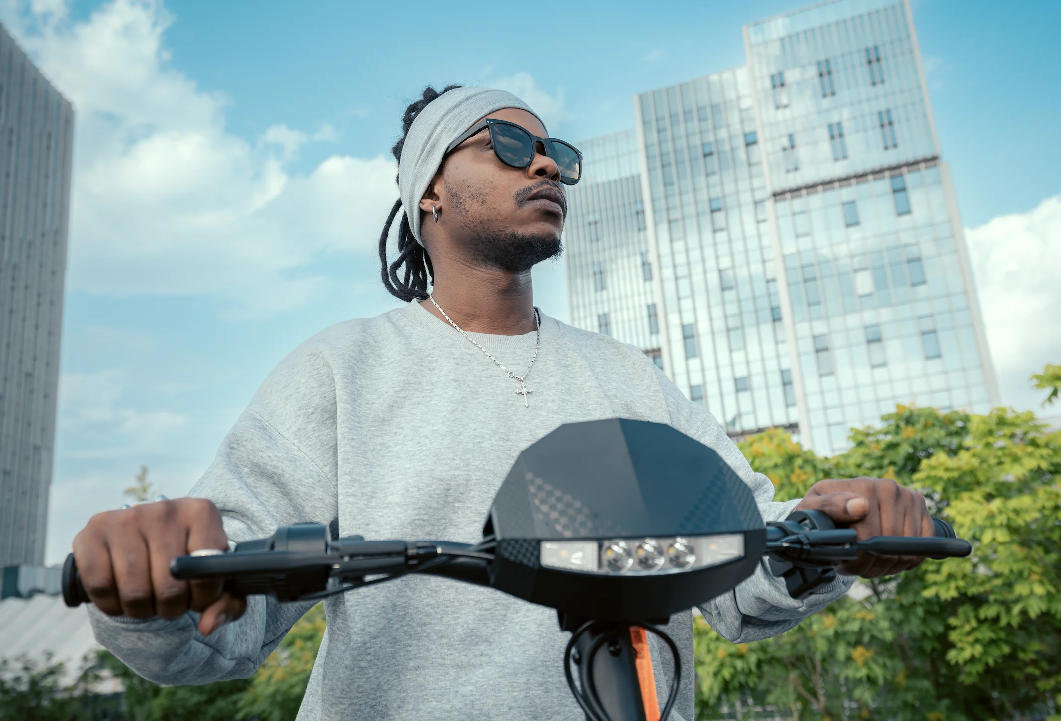 New Design Portable Special Offer Pu Leather A4 File Folder Calculator Maxium Speed 50km/h Kukirin G3 Motorcycle Long Range Elec