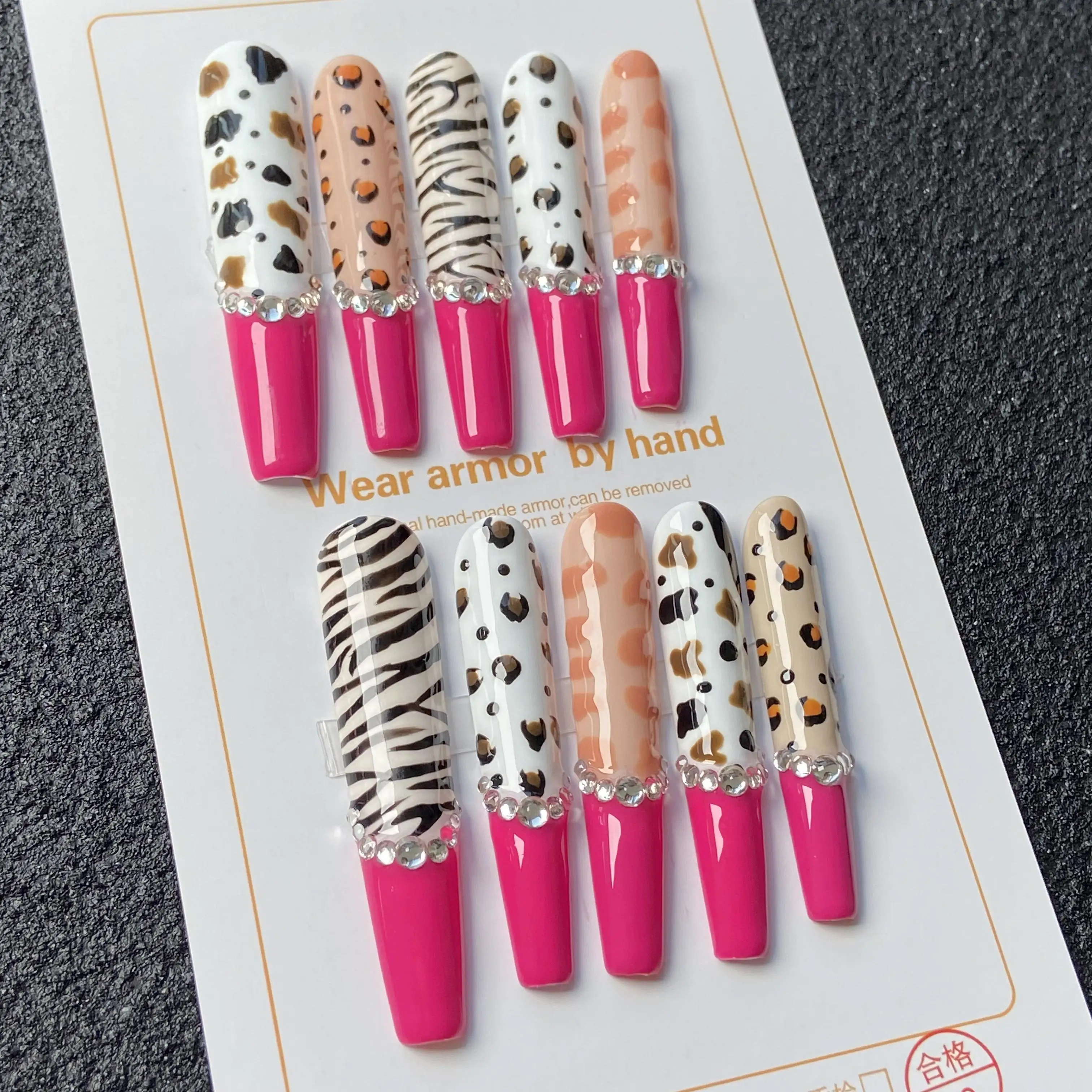 2024 New Explosion Design High Quality ABS Leopard Rhine Diamond Super Long Coffin Bright Fake Nails for Finger patch