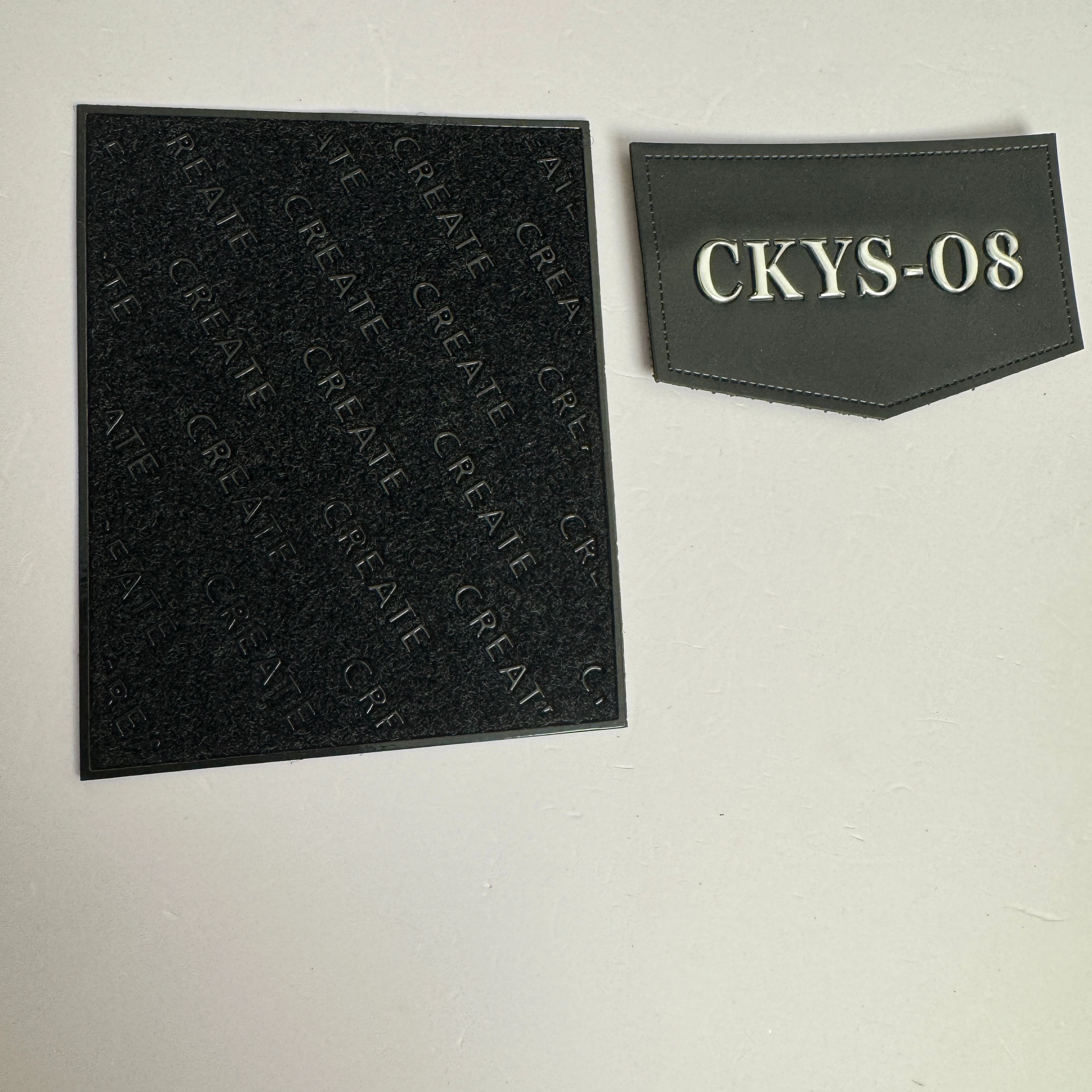 Wholesale Custom Woven Patches For Clothes  Patch Iron On Embroidery Patches For Clothing with clothing sticker label