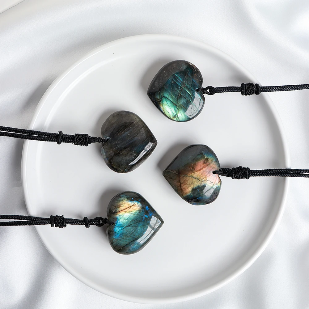 wholesale natural crystal labradorite heart shaped rough polished pendant love stone necklace crafts stone