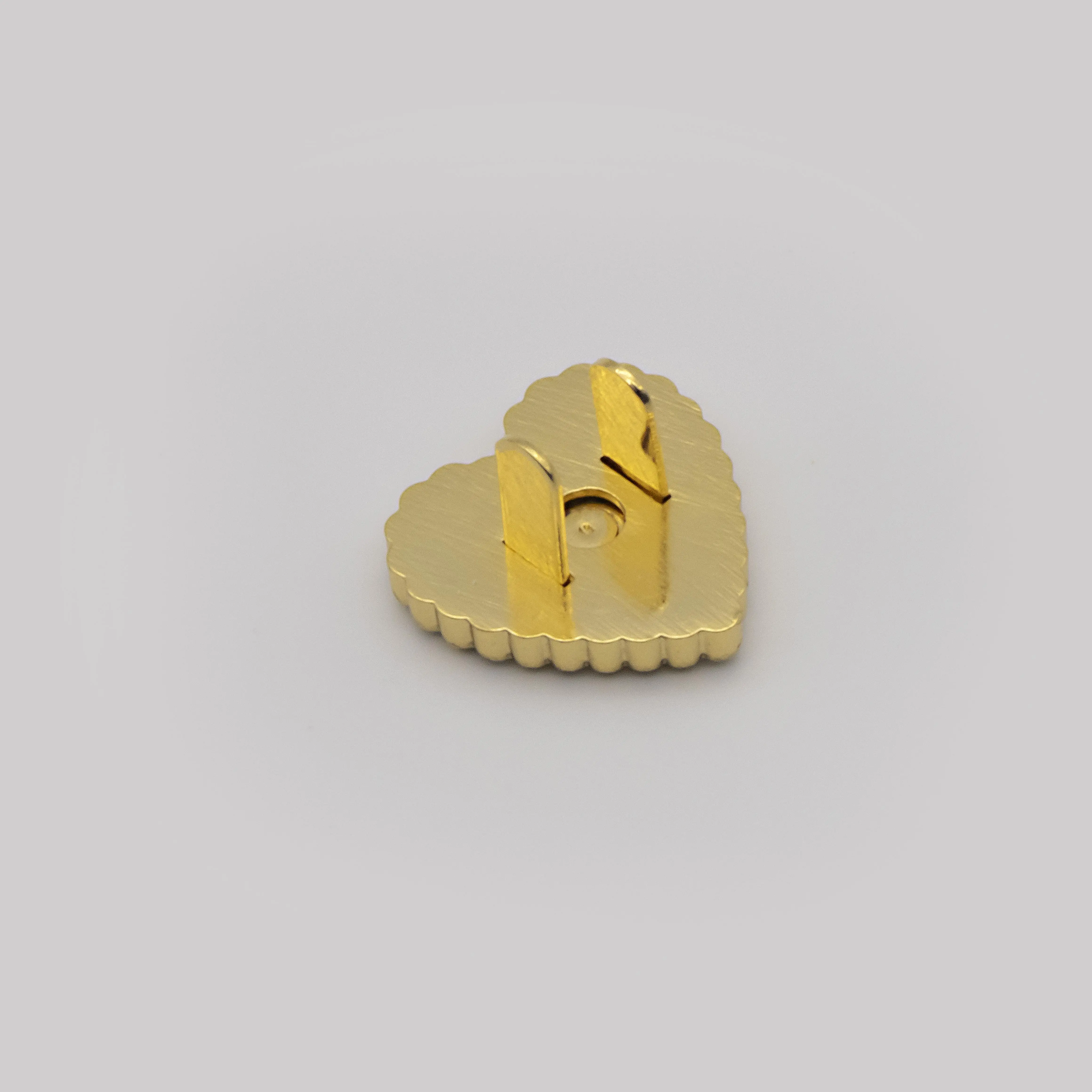 Customized Color High Quality Small Size Brooch Accessories Miniature Zinc Die Casting