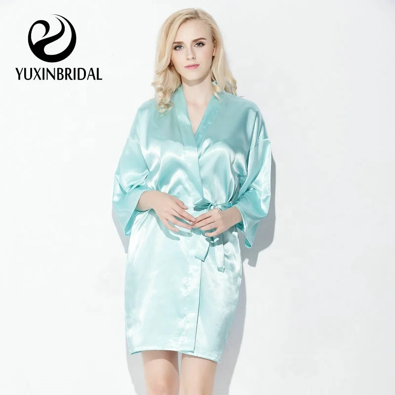 Женский шелковый халат