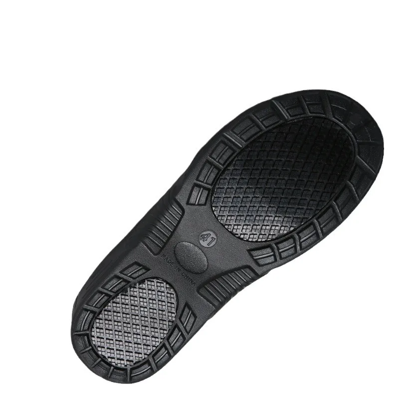 Hot Selling Waterproof Black Chef Shoes Men Slip On Non-Slip Chef Shoes Resistant Kitchen Safety Working Shoes