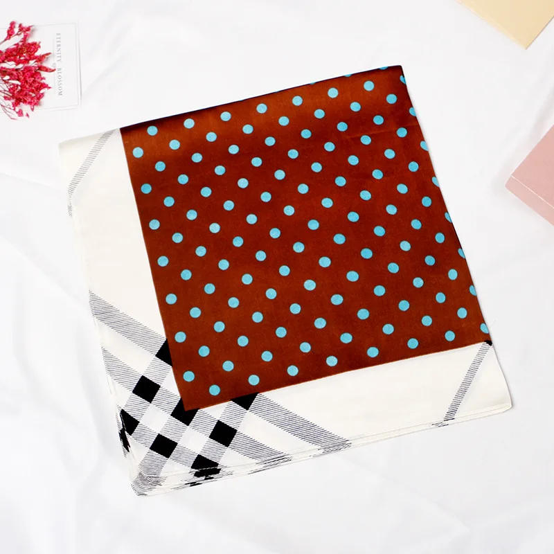 
Scarf women 2019 new silk cloud pattern Satin dot printing small square scarf professional scarf 70cm wholesale 