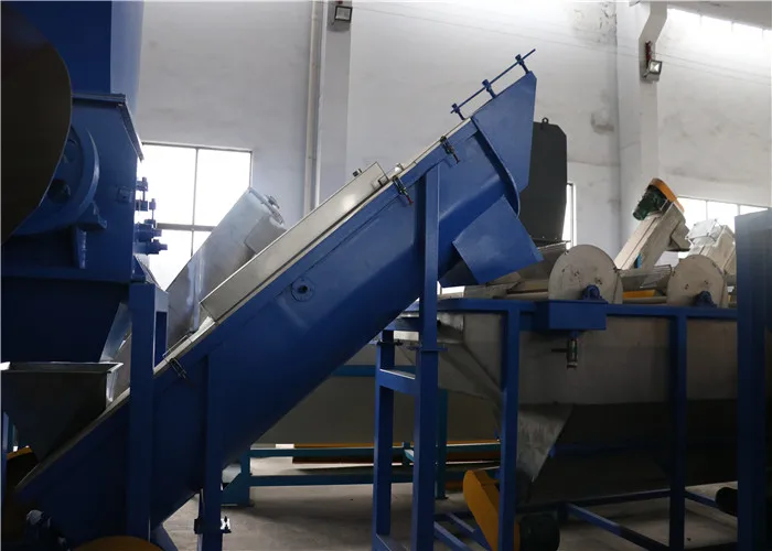Cheap Factory Price waste used scrap plastic pp woven cement bags recycling machine