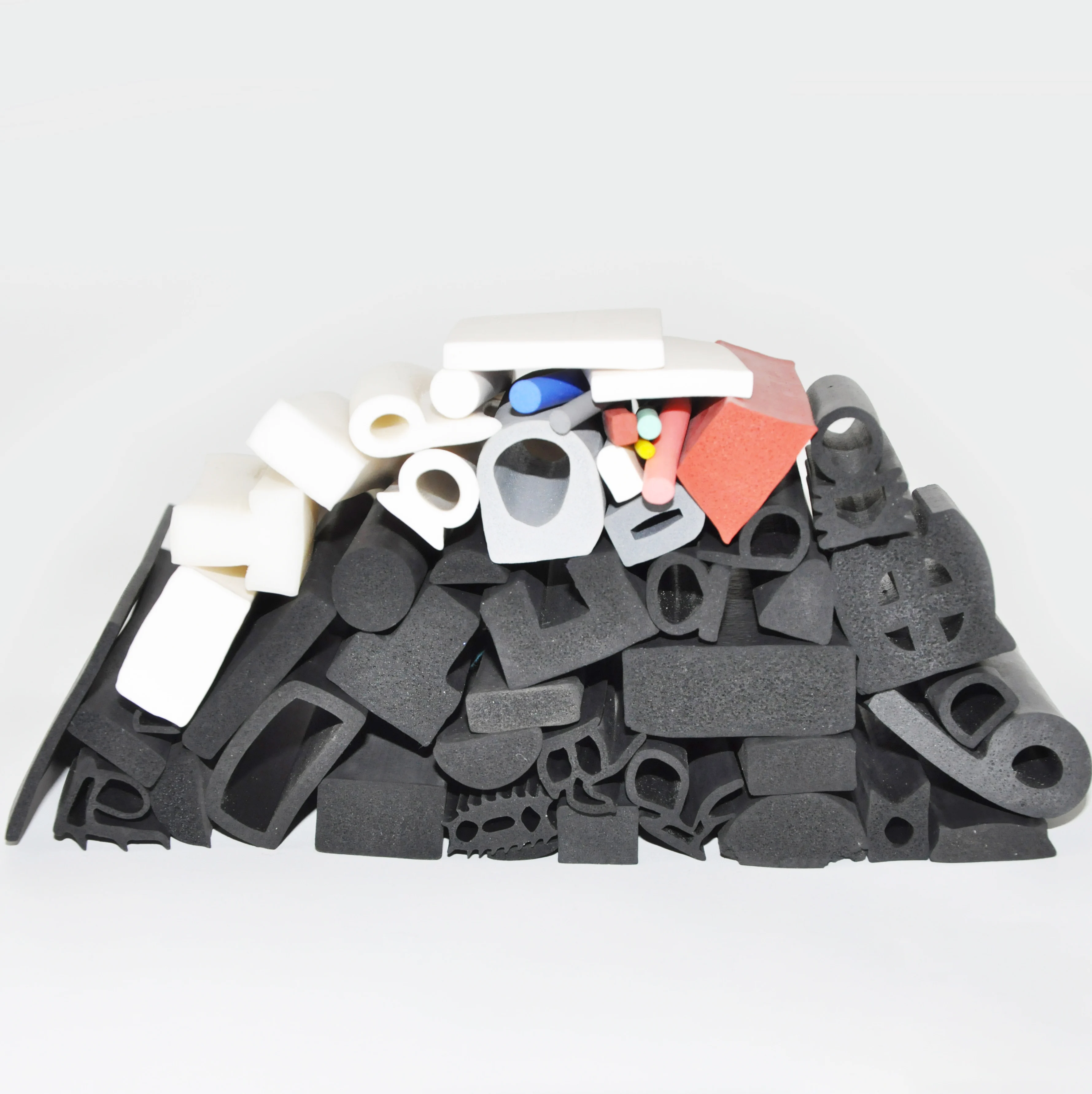 OEM ODM black rubber sponge solid Buffer bumper sealing Compound Extrusion for Machinery