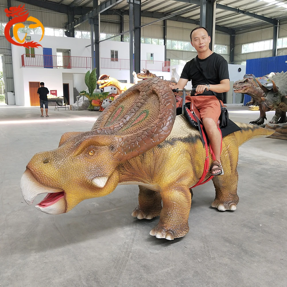 Jurassic amusement equipment Family Games Protoceratops ride life size walking dinosaur for kids