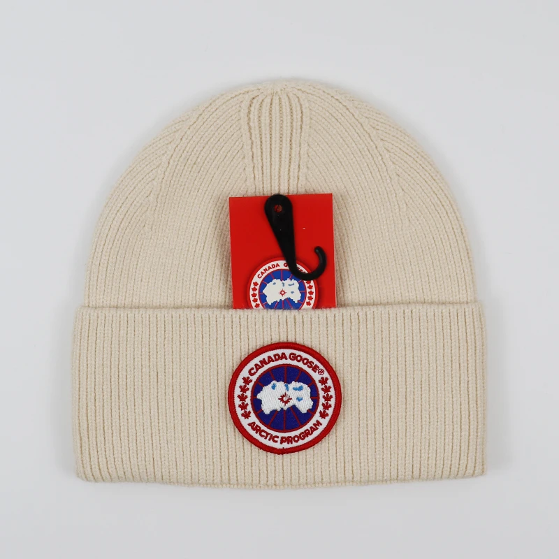 High Quality 2024 Wholesale Luxury Designer goose Beanies caps Winter Knitted goose cap Beanies women men