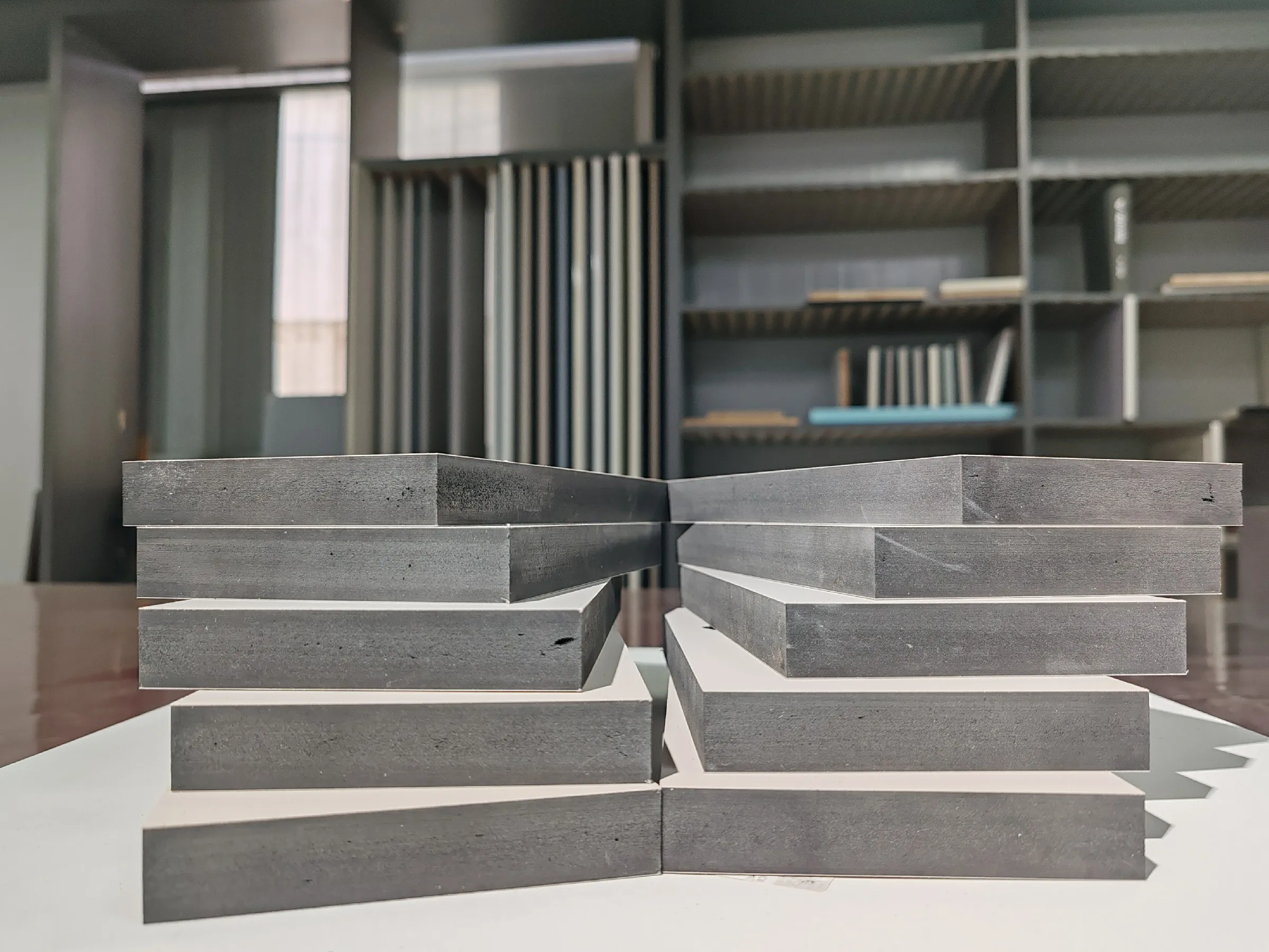 Hot Selling Activated Bamboo Charcoal Boards Cheap Construction Plywood for Household Furniture and Bedroom Packing