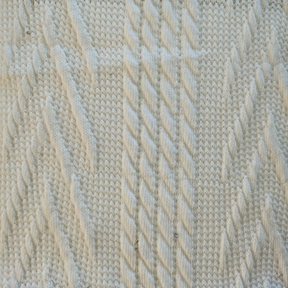 Готовая к отправке трикотажная жаккардовая ткань для свитеров из полиэстера