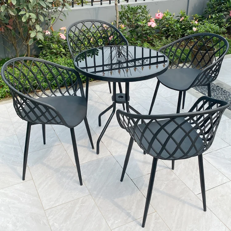 Outside Cheap Price Black Wholesale Modern Stackable Sillas Plastic  PVC Cafe Restaurant Plastic Chair With Parasol