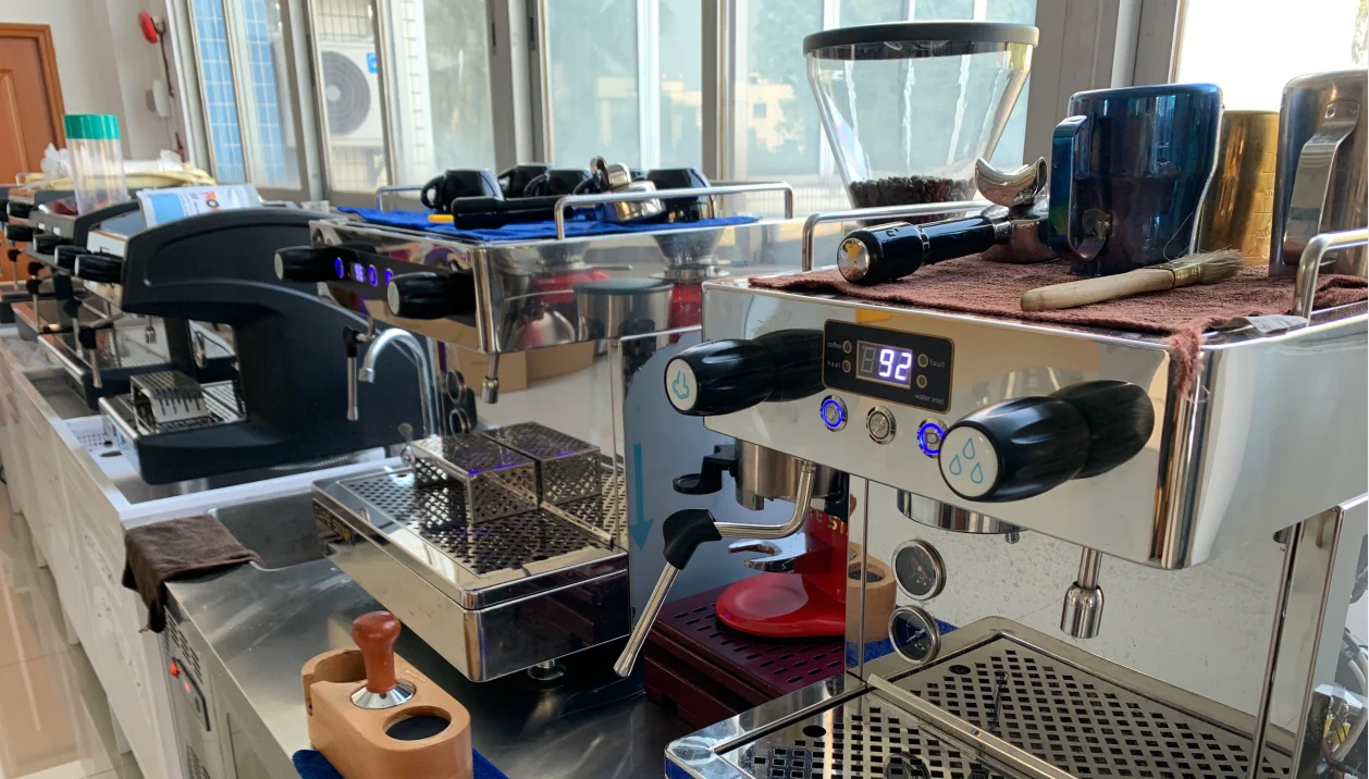 Commercial mesin kopi italian esspresso cafeteiras cofee coffe cafetera express expresso coffee makers espresso machine a cafe