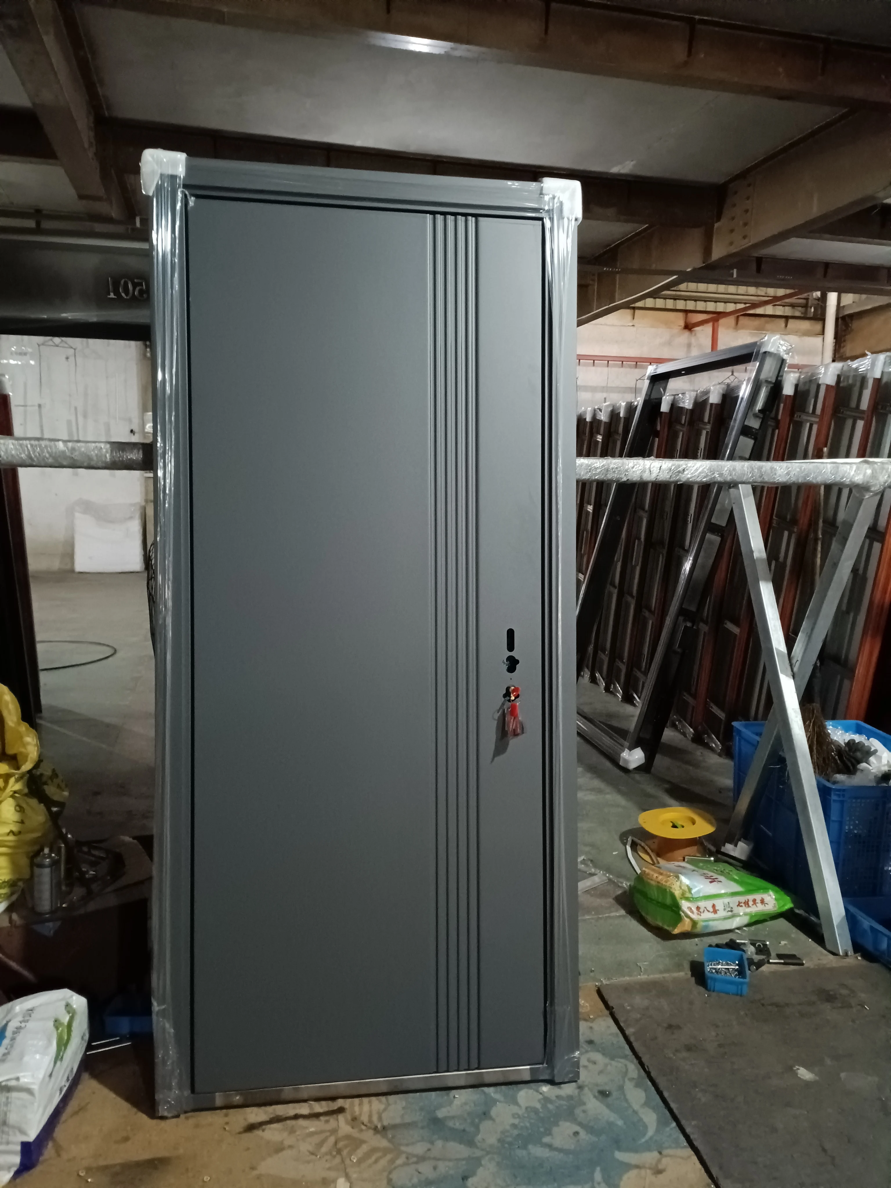 AIAOV China market manufacturers wholesale price main entrance steel security door