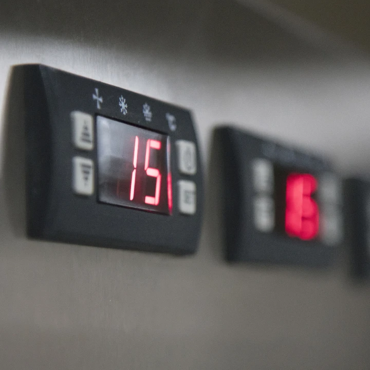 High quality dead body fridge cadaver freezer mortuary refrigerator