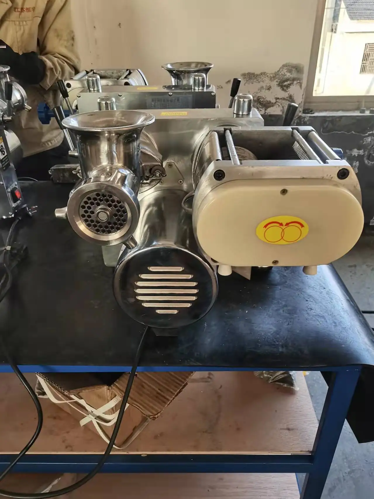 Hengyu HYDS128/228/328-B/S Most Popular Multi Function Meat Grinder High Efficiency for Meat Processing