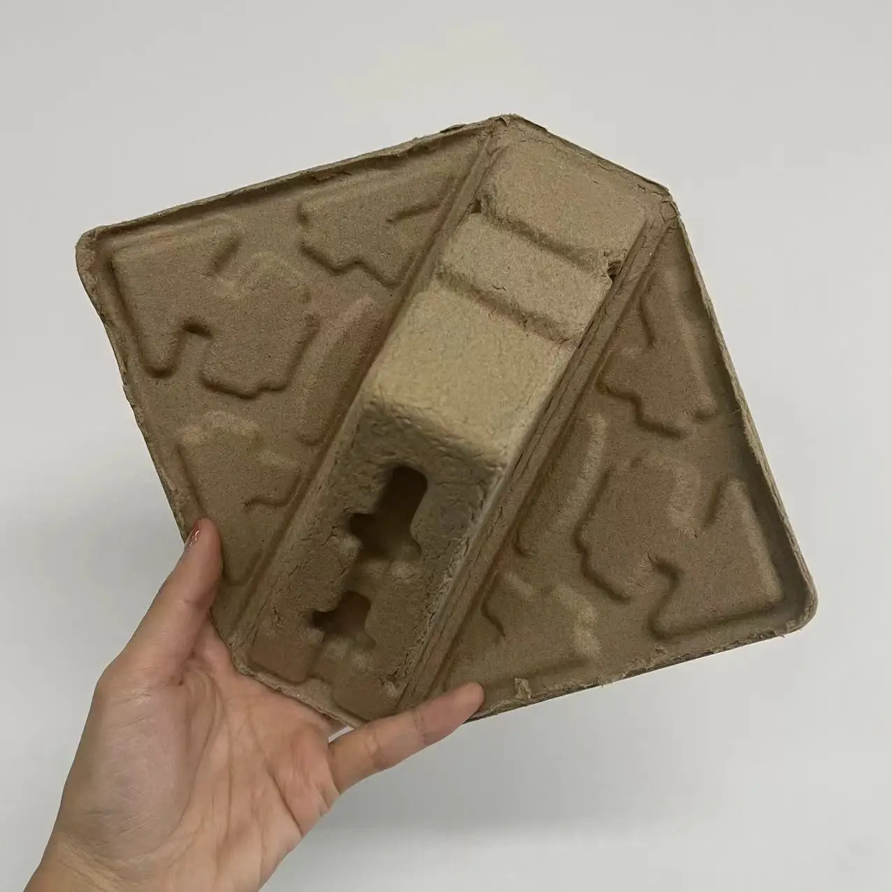 Wholesale low volume molded pulp biodegradable recyclable molded pulp tray of paper-pulp packaging protective corner protector