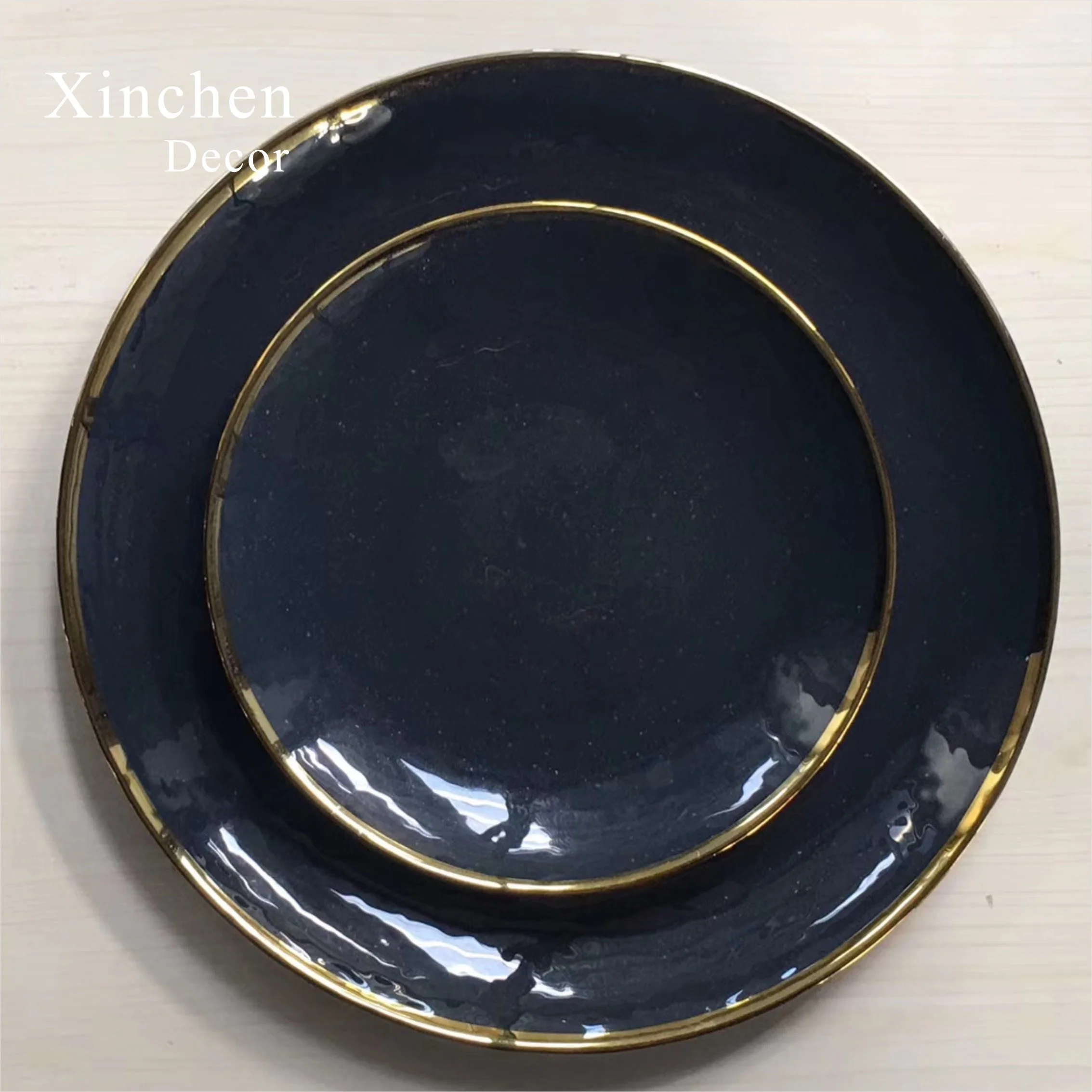 Hot Sale Gold Rim Black Glass Rounded Charger Plates For Wedding Decoration