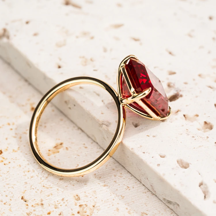 Goldleaf Jewelry China Wholesale Emerald Steps Cut Lab Grown Ruby Luxury 18K Solid Gold Ladies Gemstone Ring for Wedding