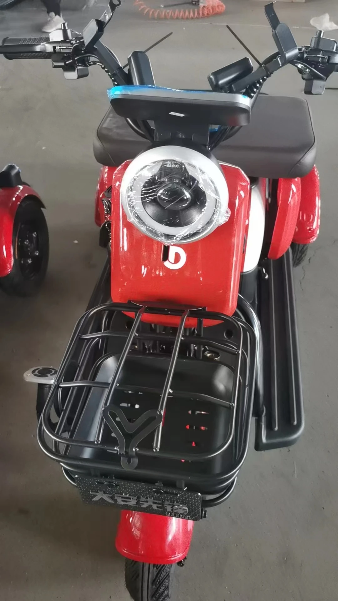 2024 Cheap Elderly Three Wheel Bike Electric Tricycles Scooter Electric Tricycles for Adults (48/60V 500W)