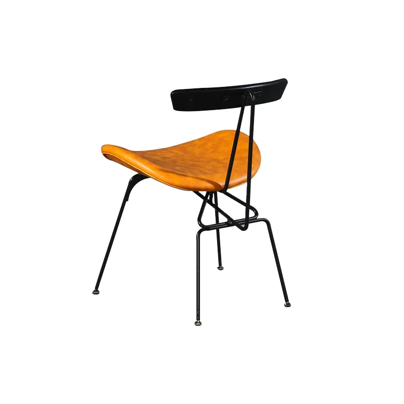 Кожаный стул в скандинавском стиле дизайнерское кресло-спинка для отдыха из твердой древесины лофт ретро легкое роскошное обеденное кресло с муравьями и железным рисунком