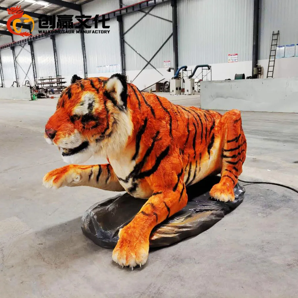 Realistic animatronic tiger in vivid movements and true color