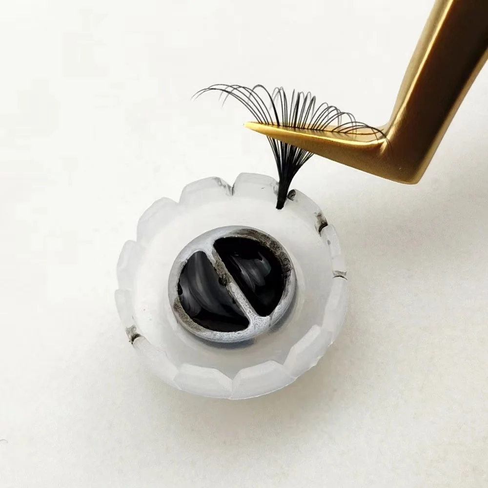 professional eyelash extension supplier auto fanning mega volume lashes extensions