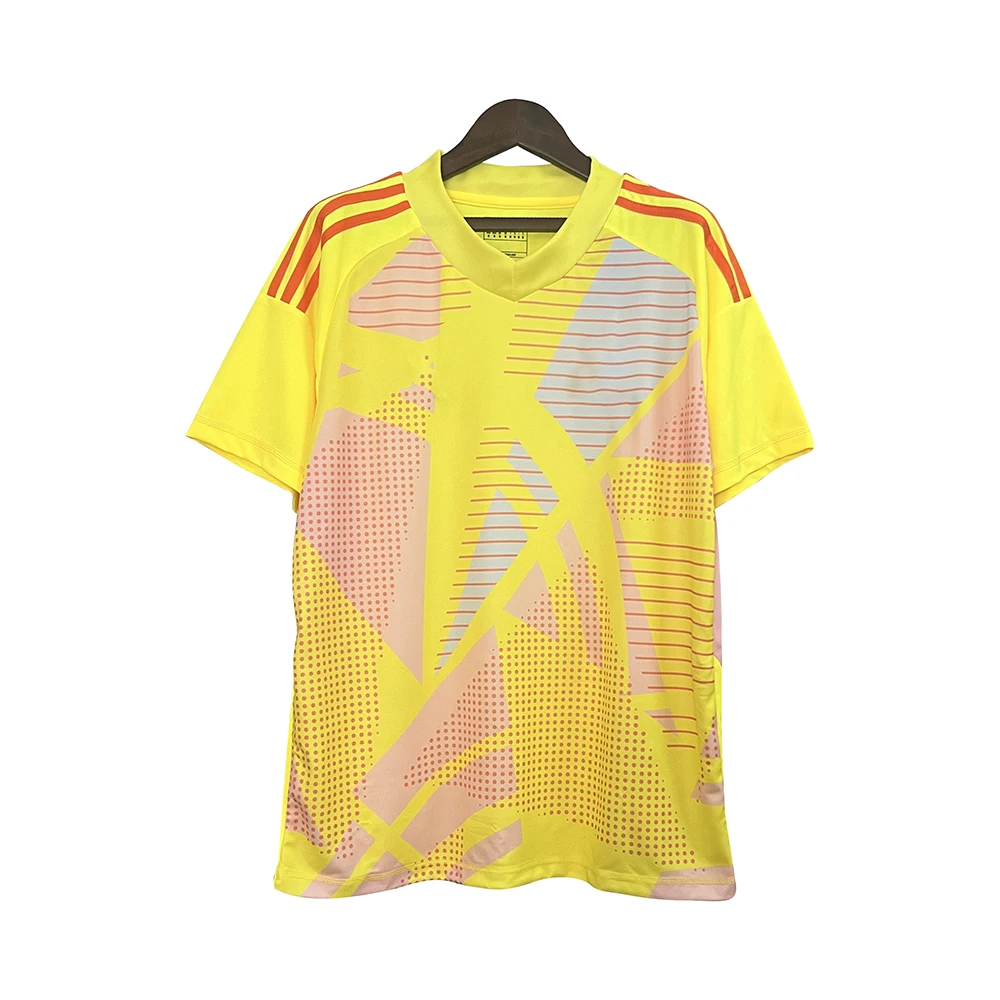 Wholesale Custom Football Jerseys Breathable Quick Dry Classic Retro Soccer Jersey Custom Futbol Vintage Set Thaiquality Stock