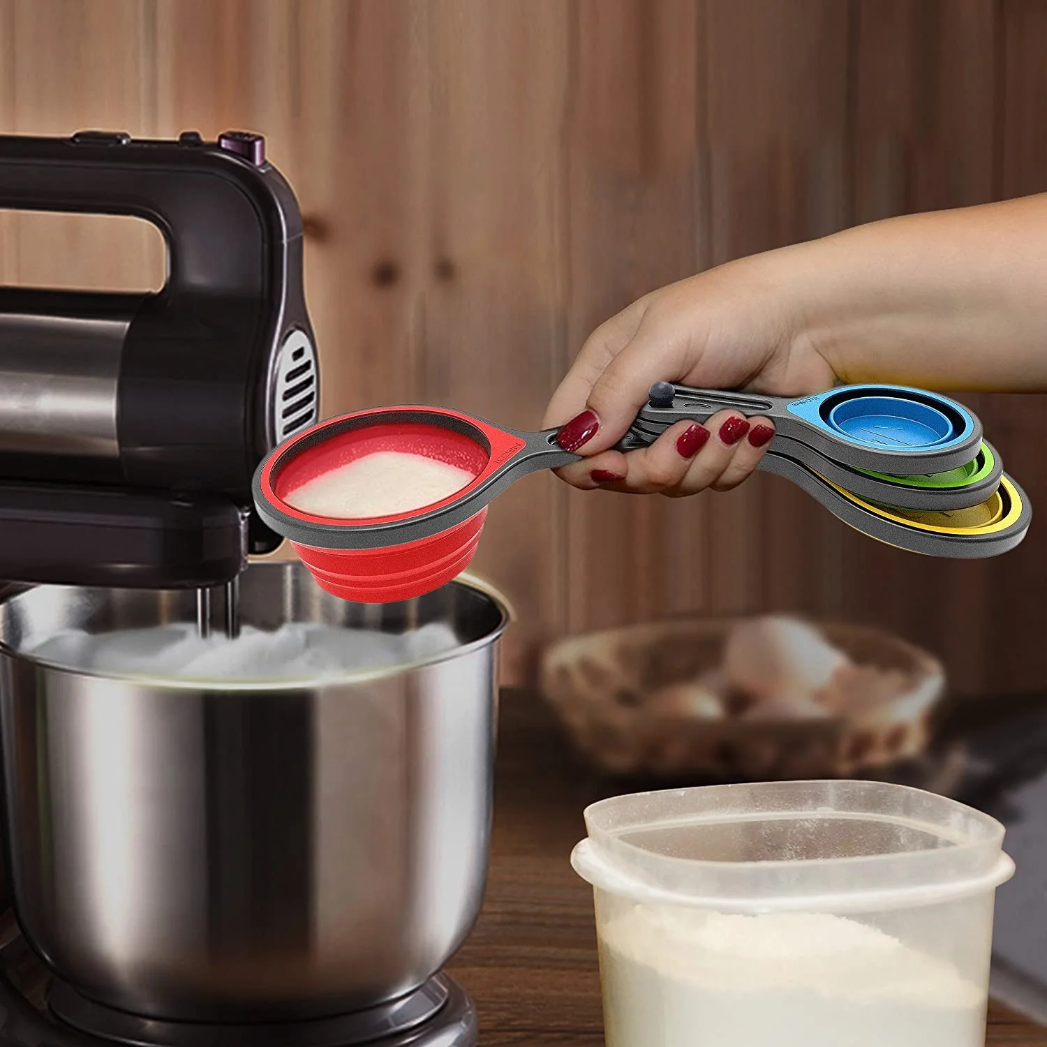 
High Quality 4 pcs Foldable Silicone Measuring Cup Set For Baking and Cooking 