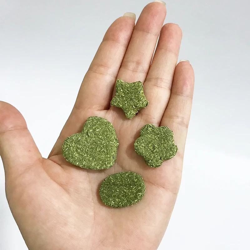 Natural Treats rabbit molar snacks grass cake Chew toy guinea pig Hamster treats TimothyHay Dandelion chicory mulberry leaf